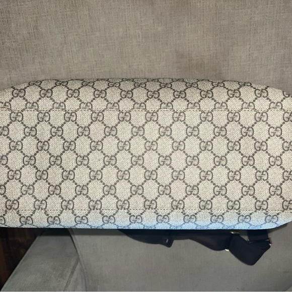 GUCCI Diaper bag, like new. Worn a handful of times. - Picture 2 of 6
